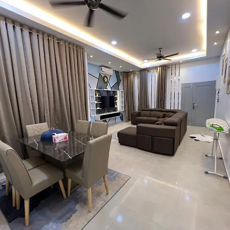 Homestay Sjtm Chukai Exterior photo
