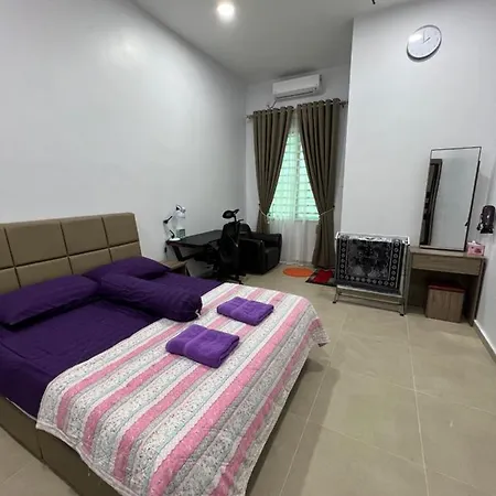 Homestay Sjtm Chukai Exterior photo
